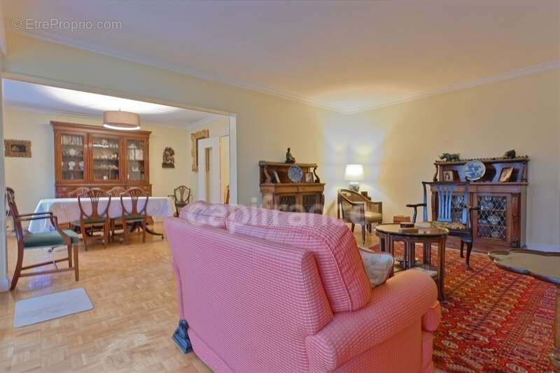 Appartement à MAISONS-LAFFITTE