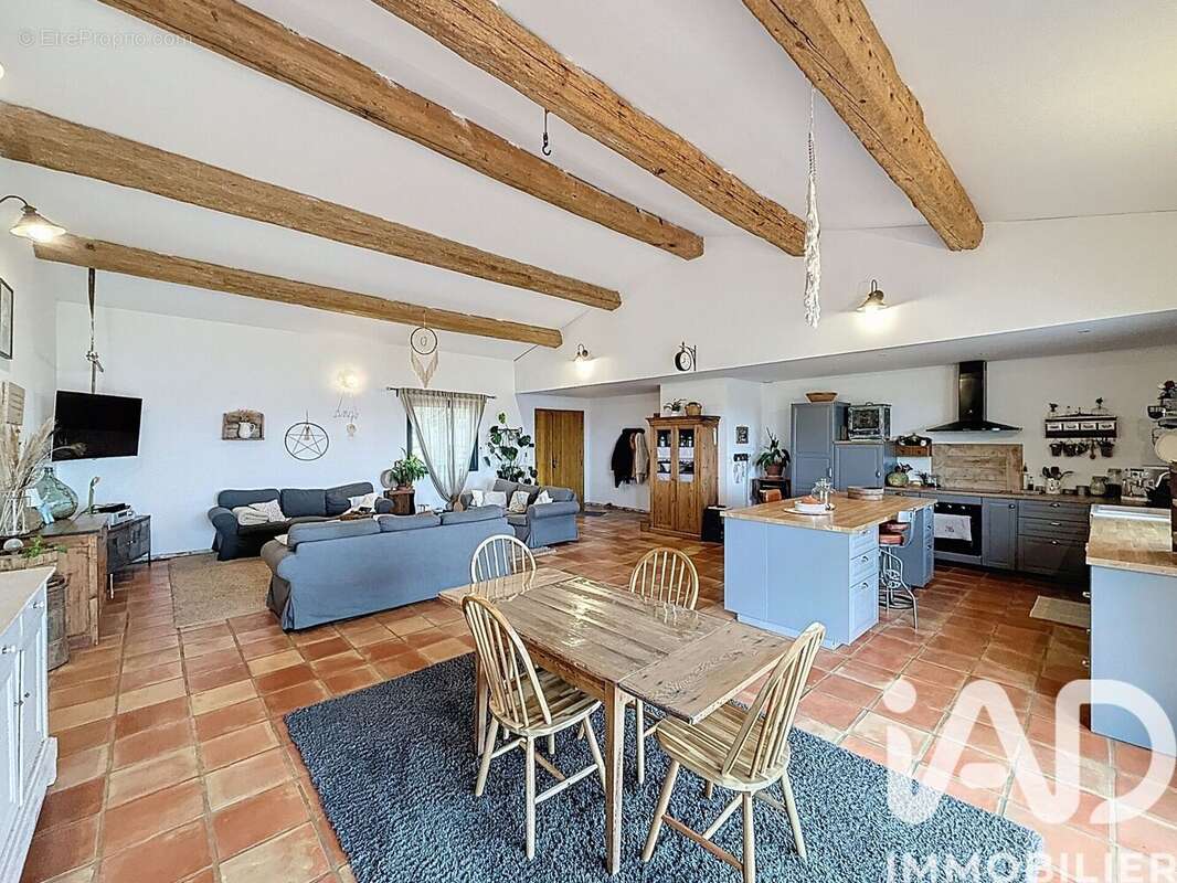 Photo 9 - Maison à BESSE-SUR-ISSOLE