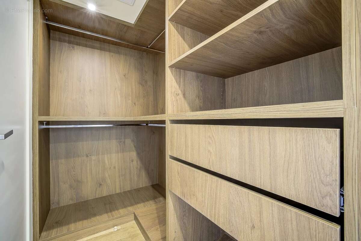 Cannes, Basse Californie - Appartement 4 pièces vue mer  111 m² - photo 22