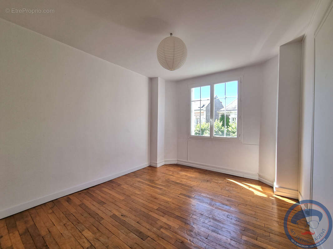 Appartement 4 pièces 3 chambres proche jardin des Prébendes - photo 4