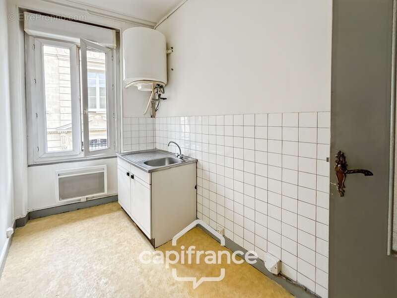 Appartement à BORDEAUX