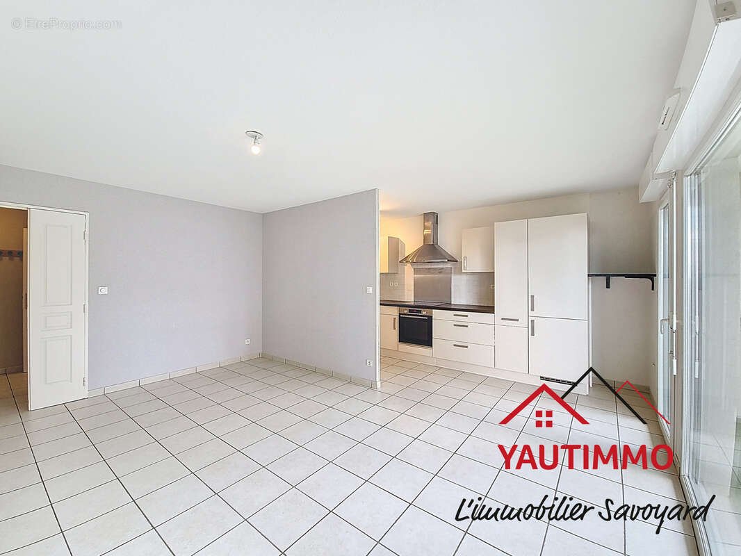 Appartement à VETRAZ-MONTHOUX