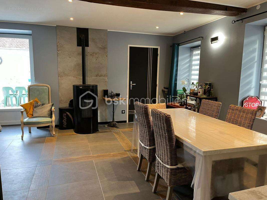 Maison à DADONVILLE