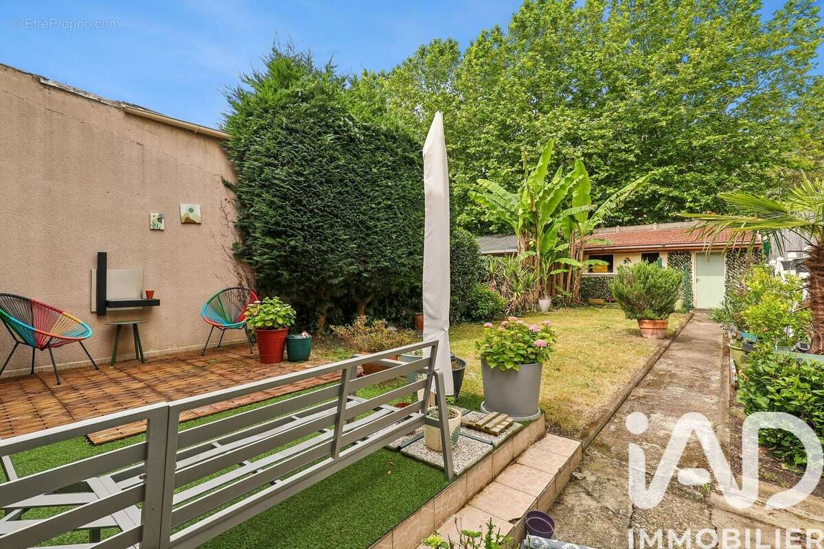 Photo 2 - Maison à VILLEMOMBLE