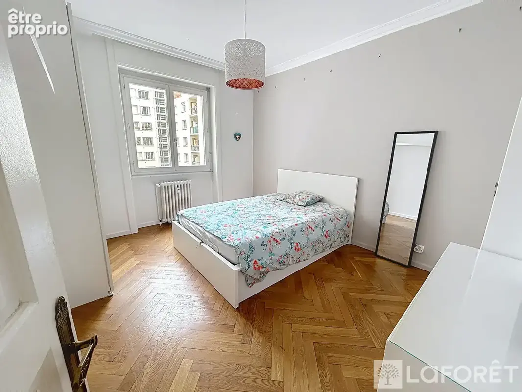 Lyon 6 Parc de la Tête d'Or  Appartement familial avec petit balcon - photo 9