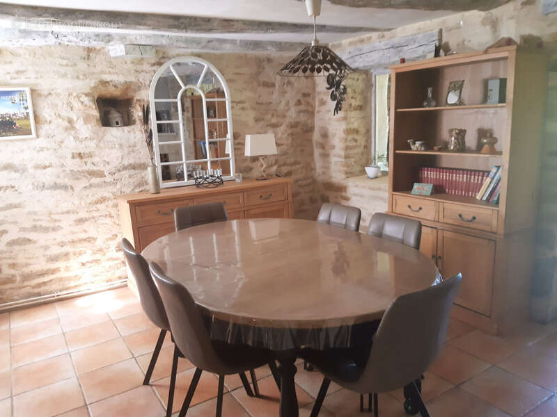 Maison à SALVAGNAC-CAJARC