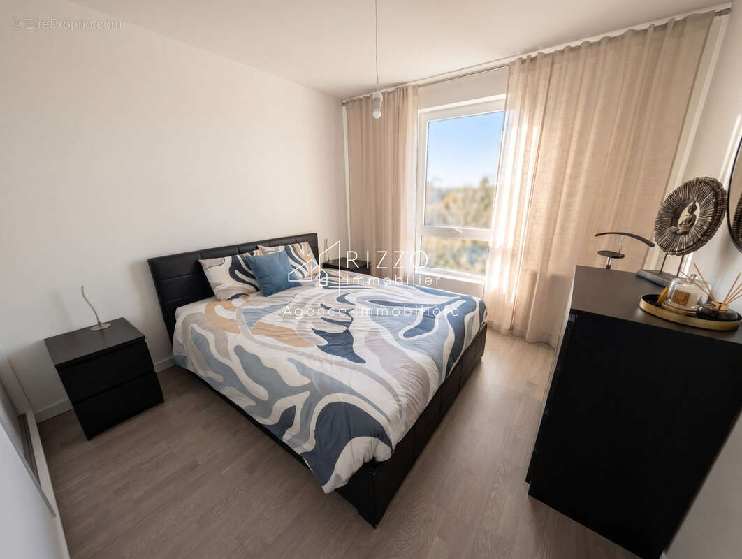 Appartement à CESSY