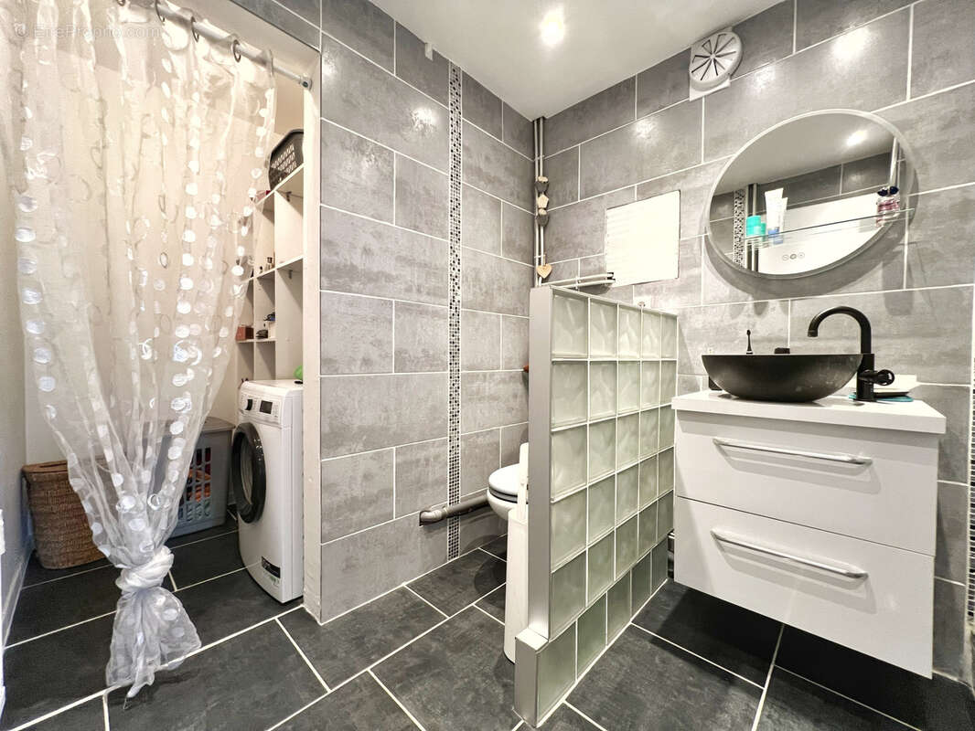 Appartement à SAINT-PRIEST