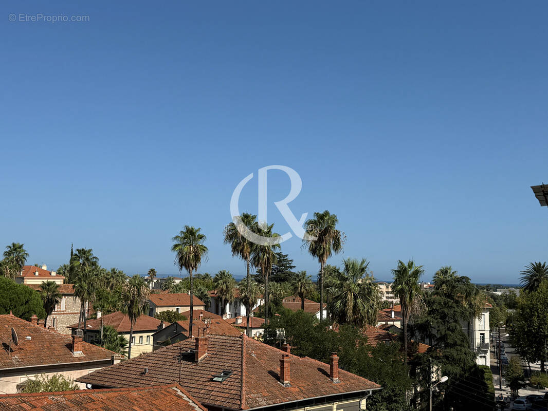 Appartement à HYERES