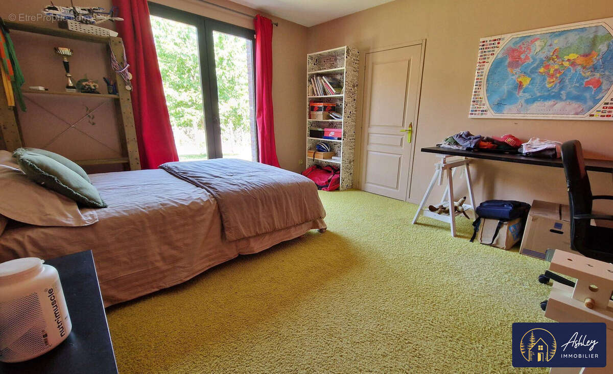 Maison 6 pièces BORT-LES-ORGUES - Maison à BORT-LES-ORGUES