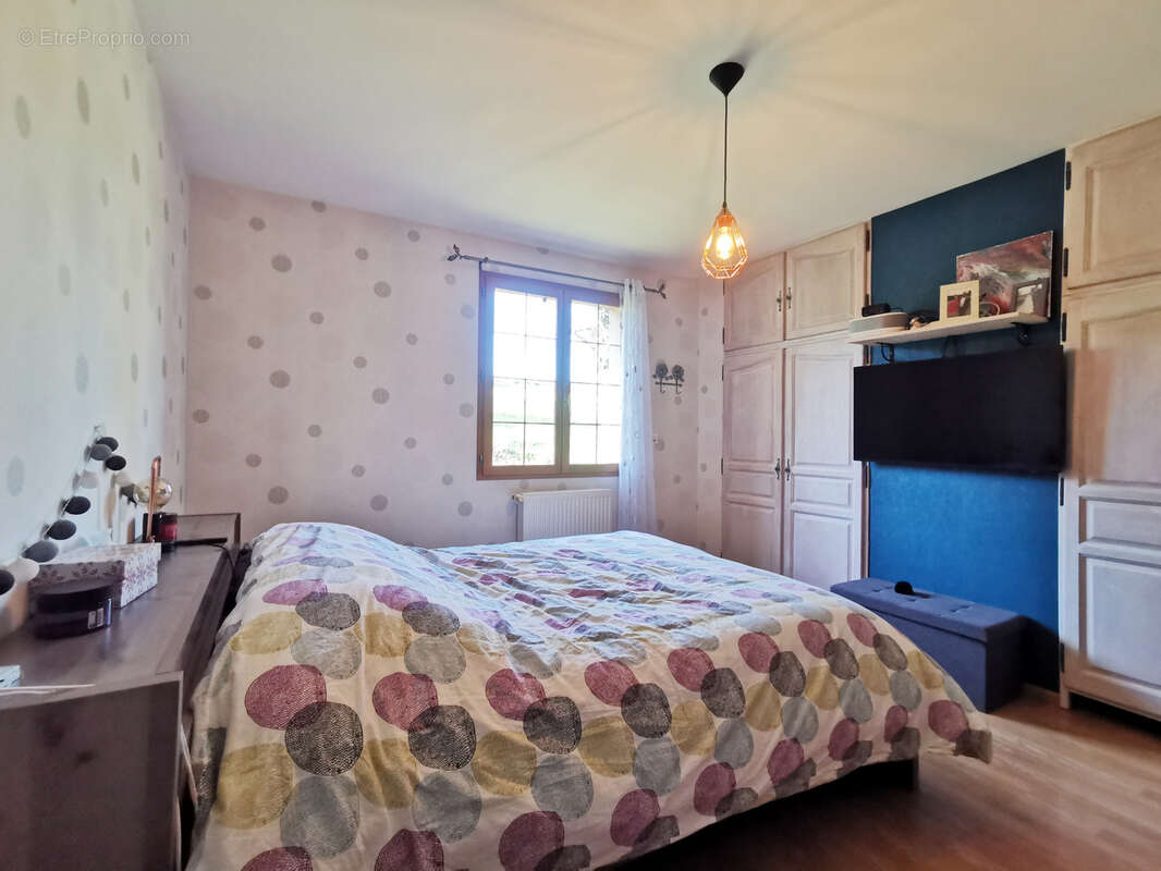 Maison à SAINT-PHAL