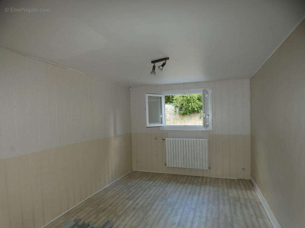 Maison Terrasson Lavilledieu 4 chambres avec piscine - photo 15