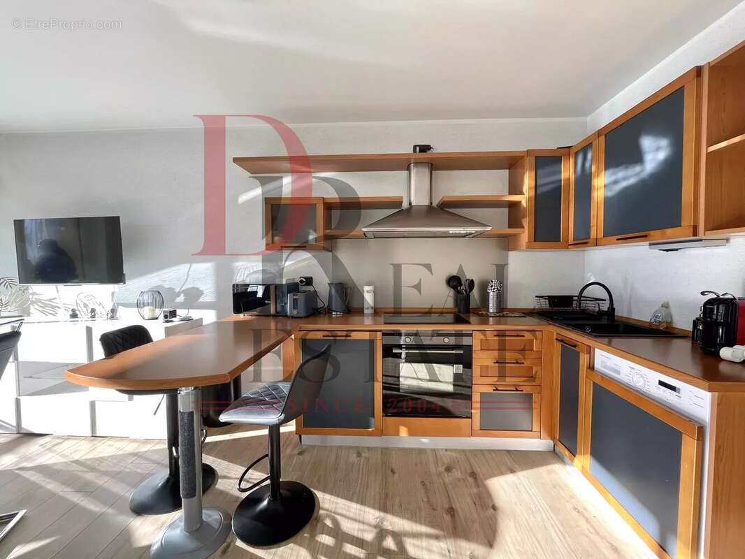 Appartement à ROQUEBRUNE-CAP-MARTIN