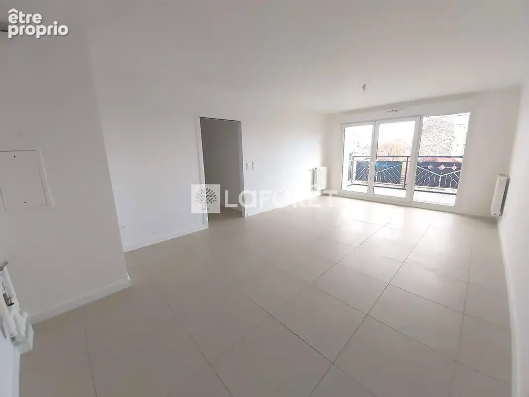 Photo Appartement à Villemomble au prix de 264 000€