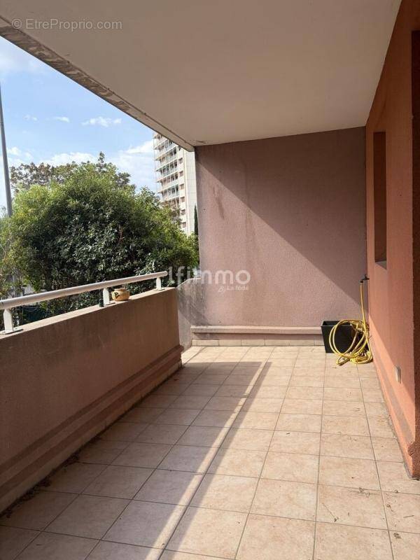 Appartement à MARSEILLE-9E