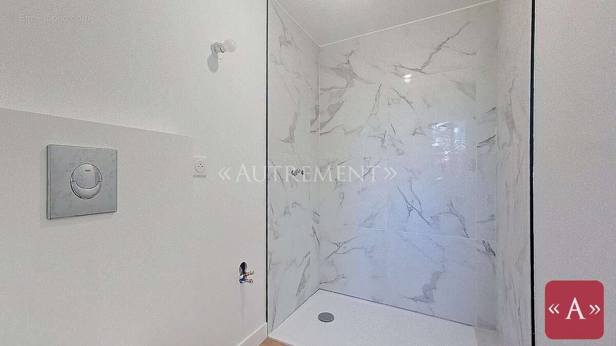 Appartement à SAINT-SULPICE