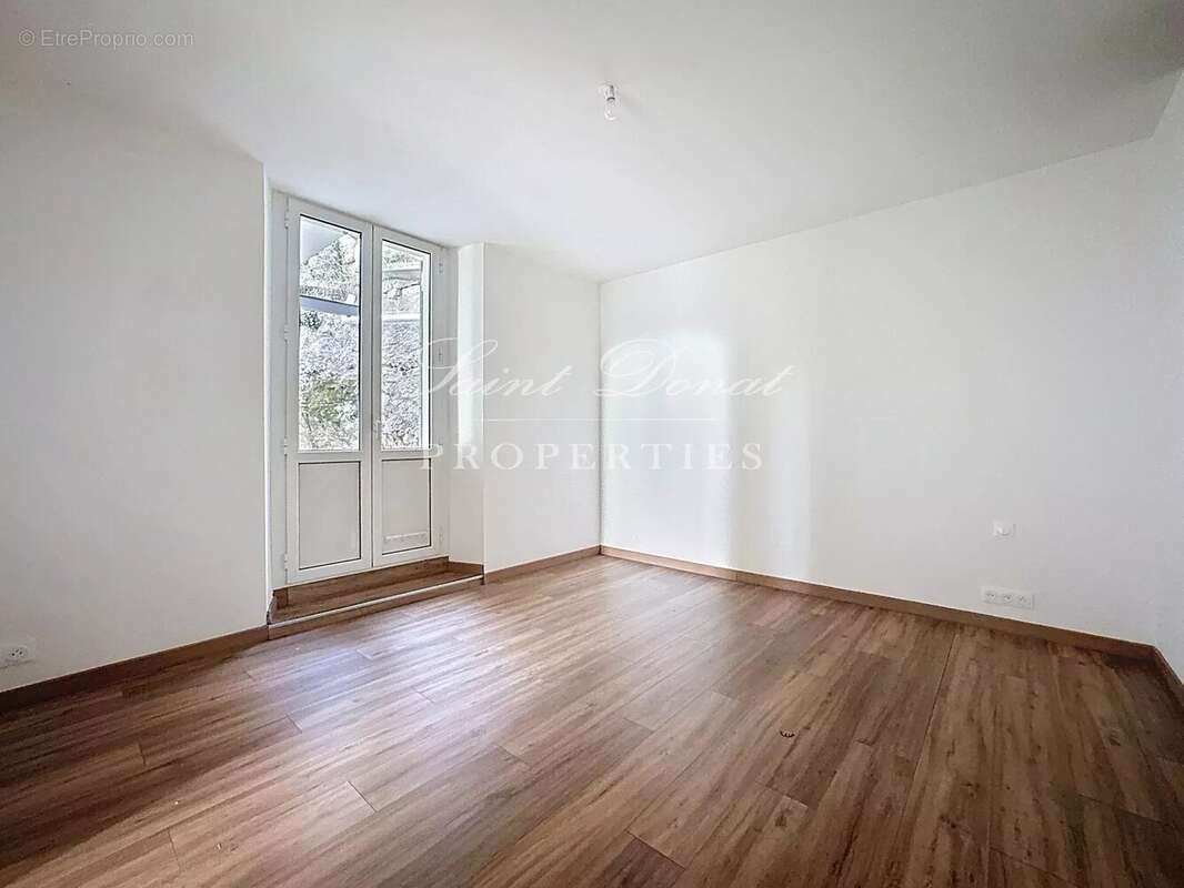 Appartement à GRASSE