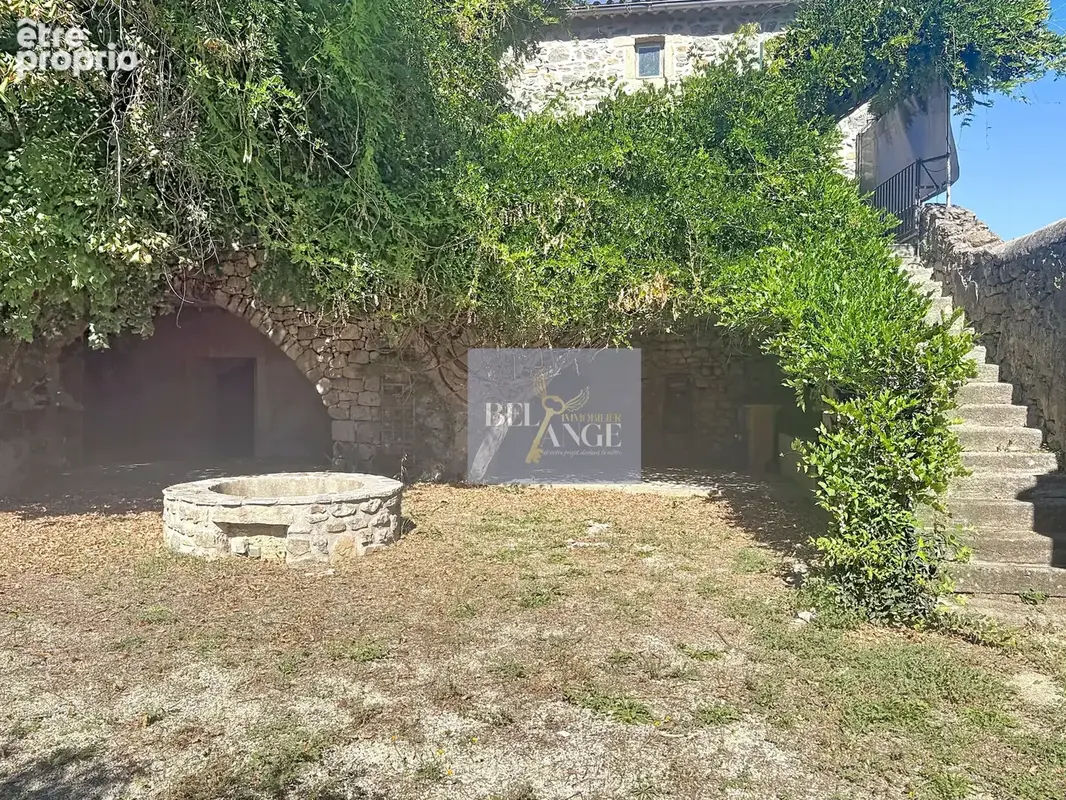 Maison à LAURAC-EN-VIVARAIS