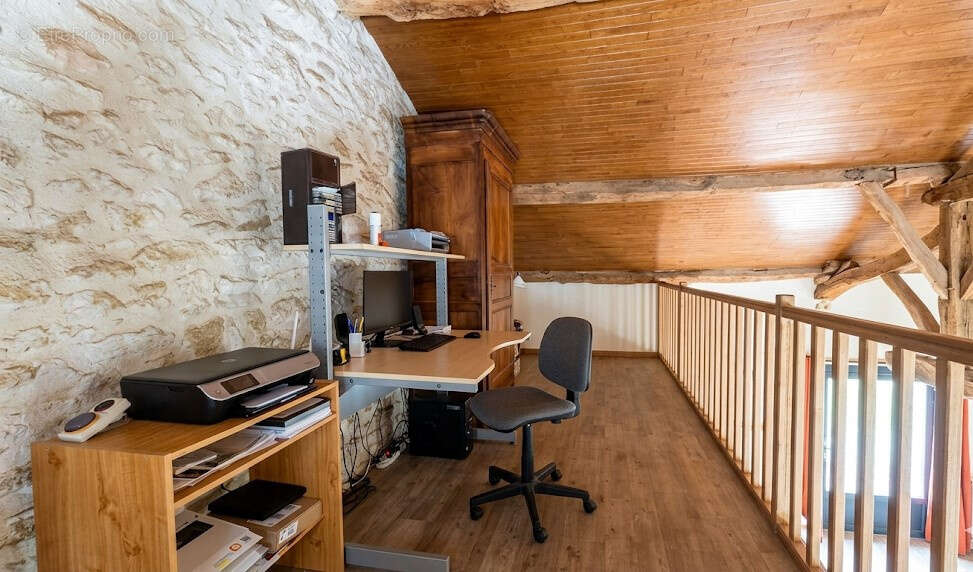 Maison à MONFLANQUIN