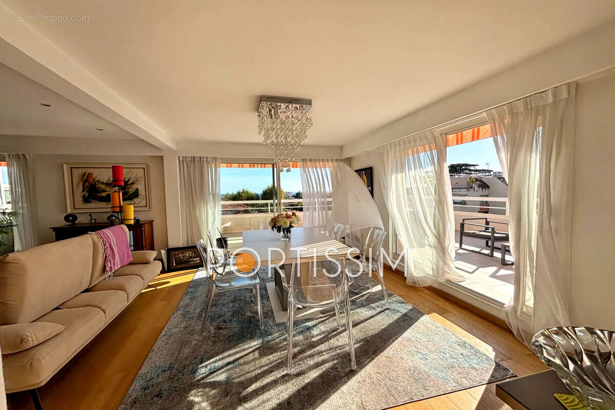 Appartement à CAGNES-SUR-MER