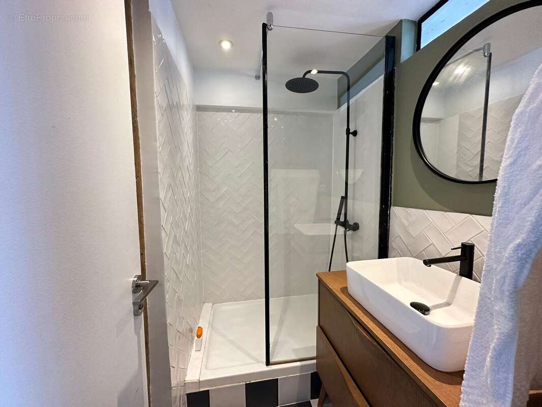 Appartement à PARIS-4E