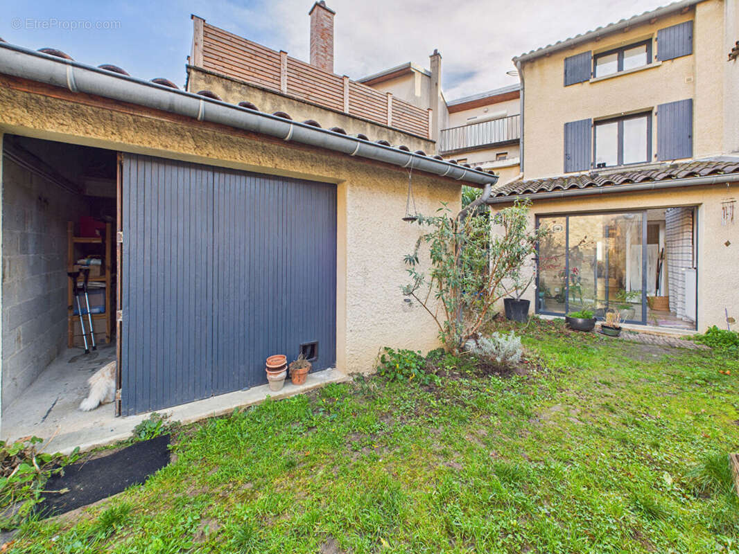 Maison à TOURNON-SUR-RHONE