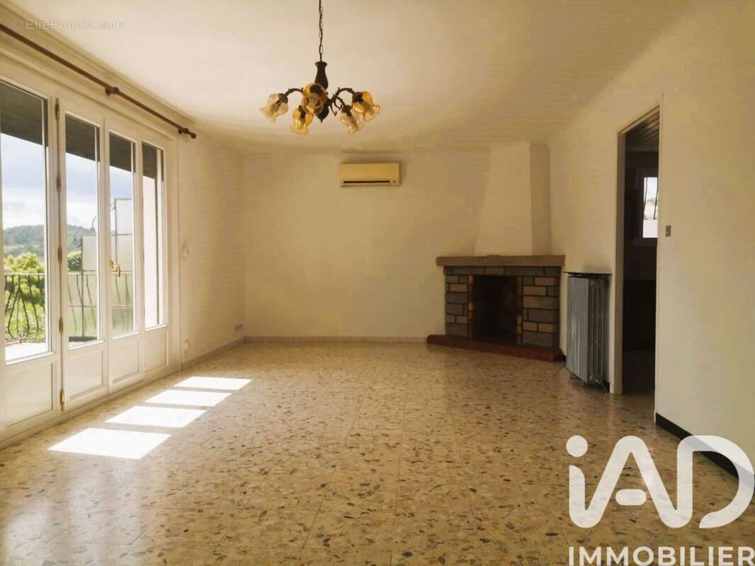 Photo 2 - Maison à PIERREFEU-DU-VAR