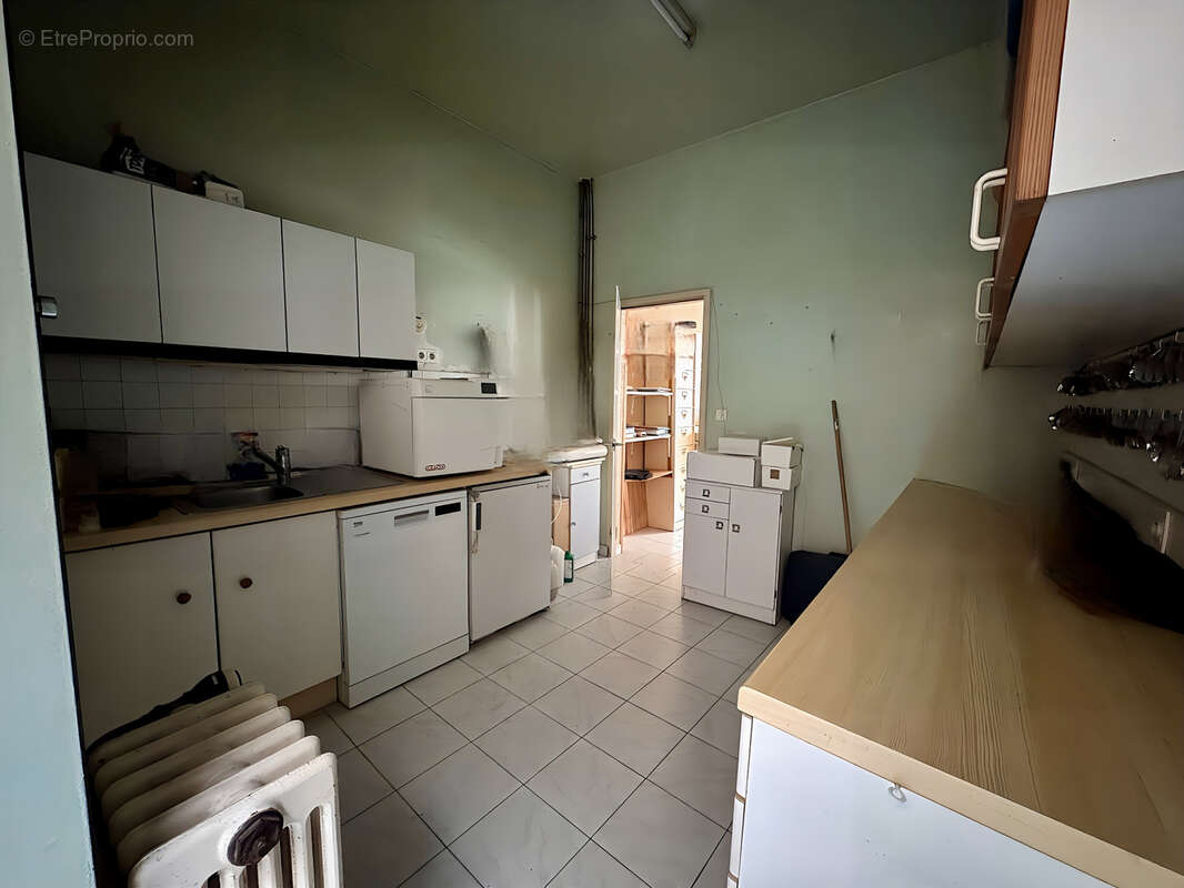 Au cœur du magnifique village de Saint-Cyprien, un ensemble immobilier exclusif - photo 8