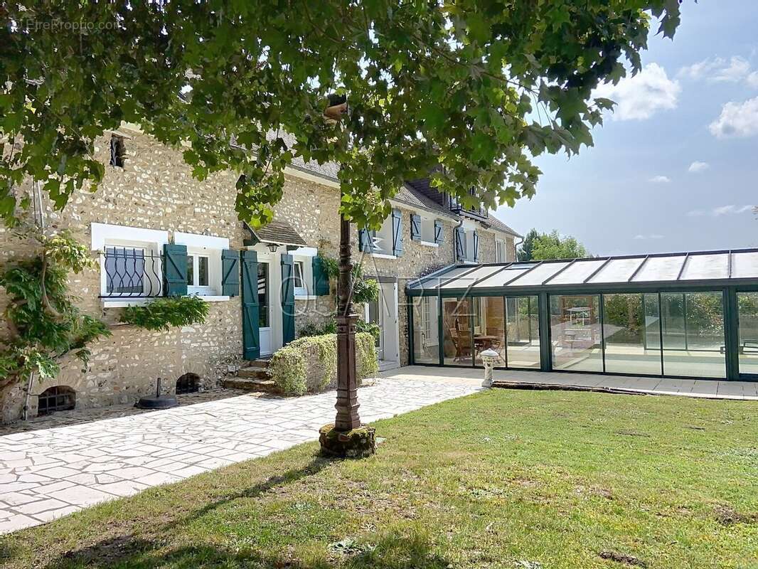 Maison à PACY-SUR-EURE