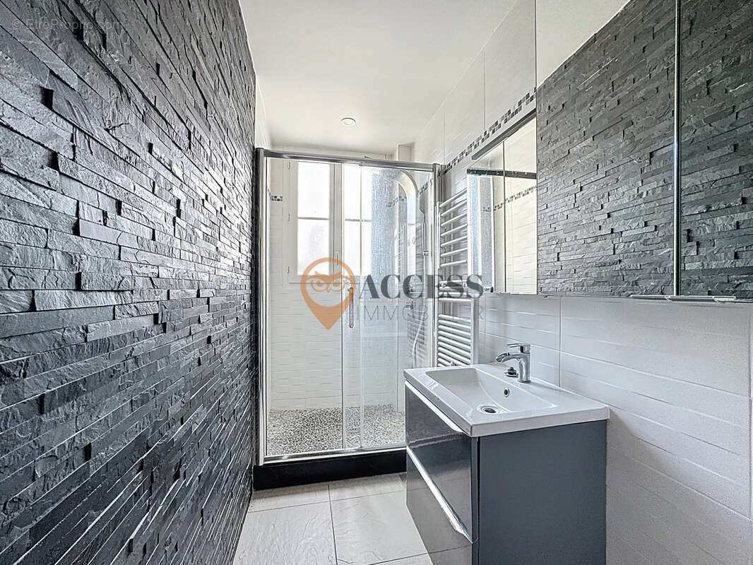 Appartement à EPINAY-SUR-SEINE