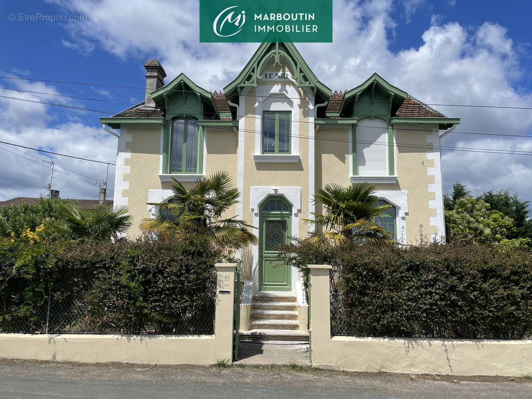 Maison à CASTELJALOUX