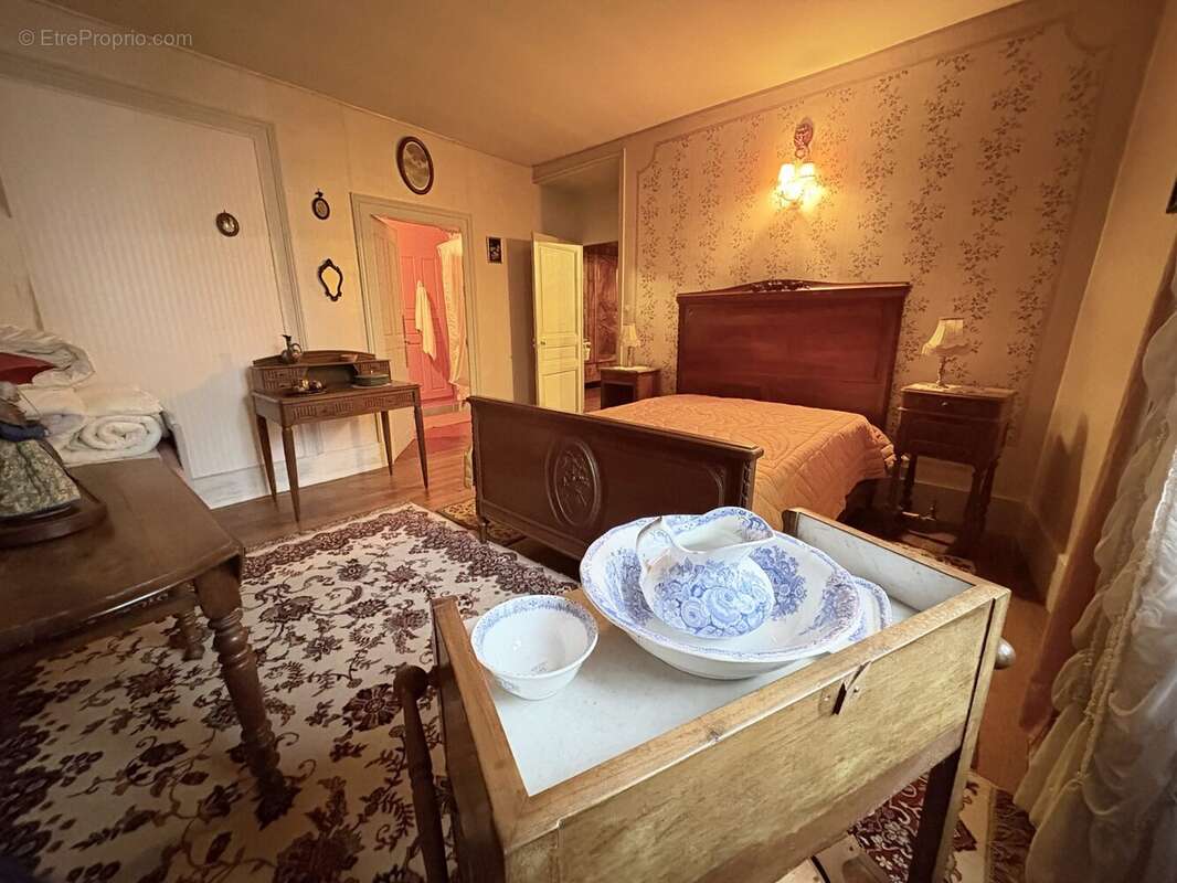 Maison à JAMBLES