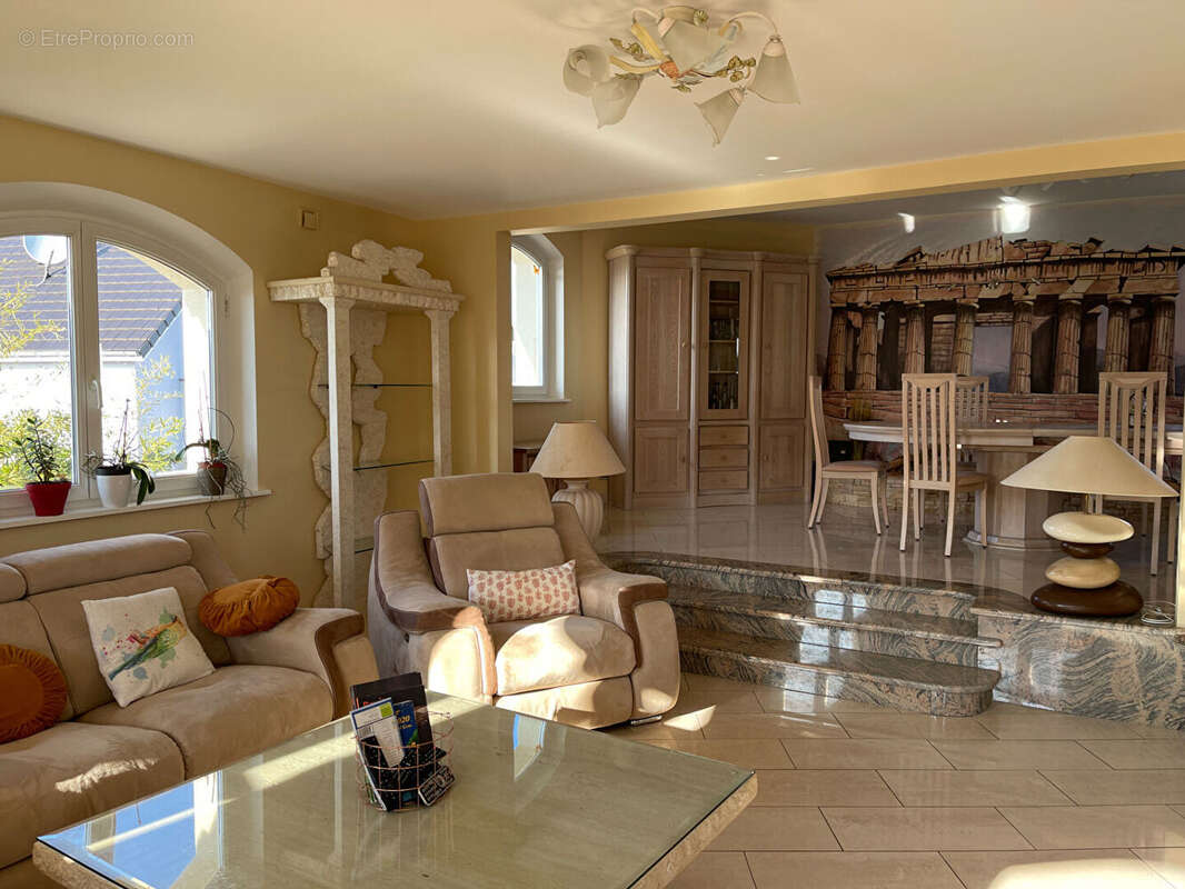 Maison à AUDINCOURT