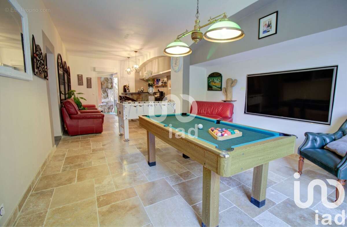 Photo 8 - Maison à LES ISSAMBRES