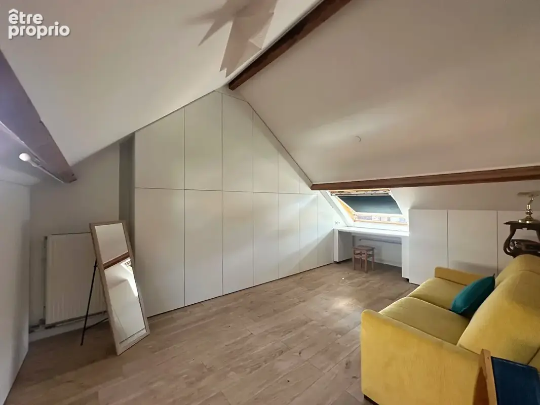 La Madeleine Romarin, Sublime appartement de 110.98 m2, 3 chambres, une salle de bains, une terrasse, une cave - photo 13