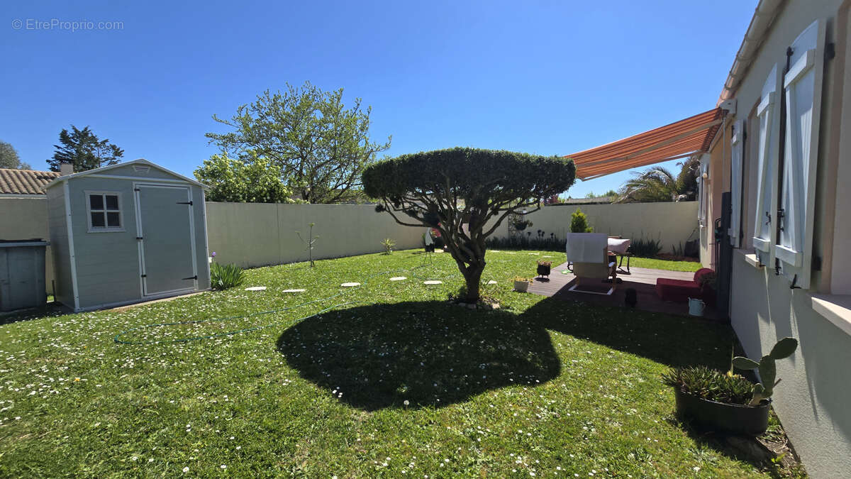 Maison à CIRE-D'AUNIS