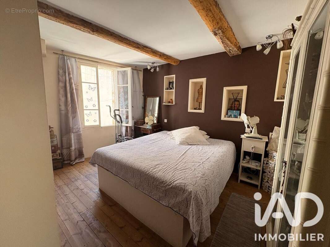 Maison 106 m² à Saint-Genies-De-Fontedit  - photo 2