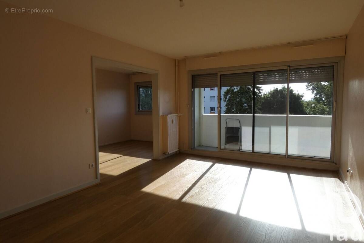 Photo 1 - Appartement à MOULINS