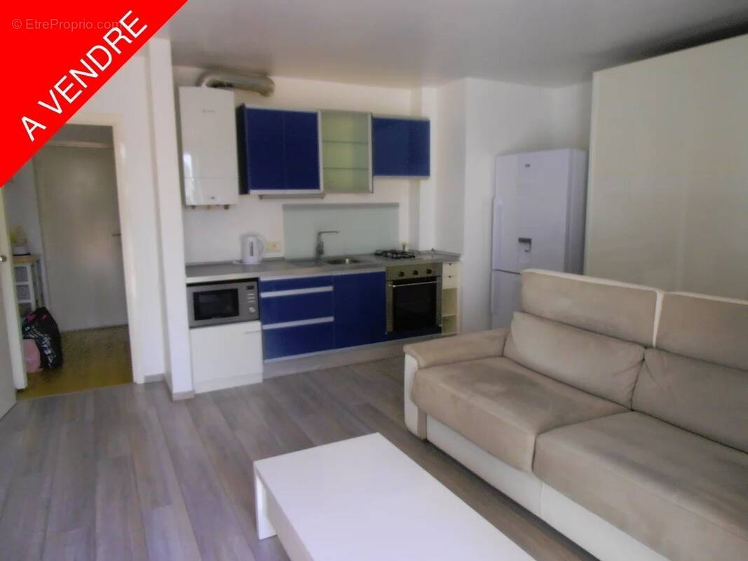 Appartement à SAUSSET-LES-PINS