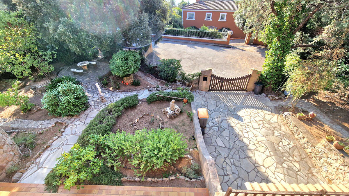 Maison à SAINT-RAPHAEL