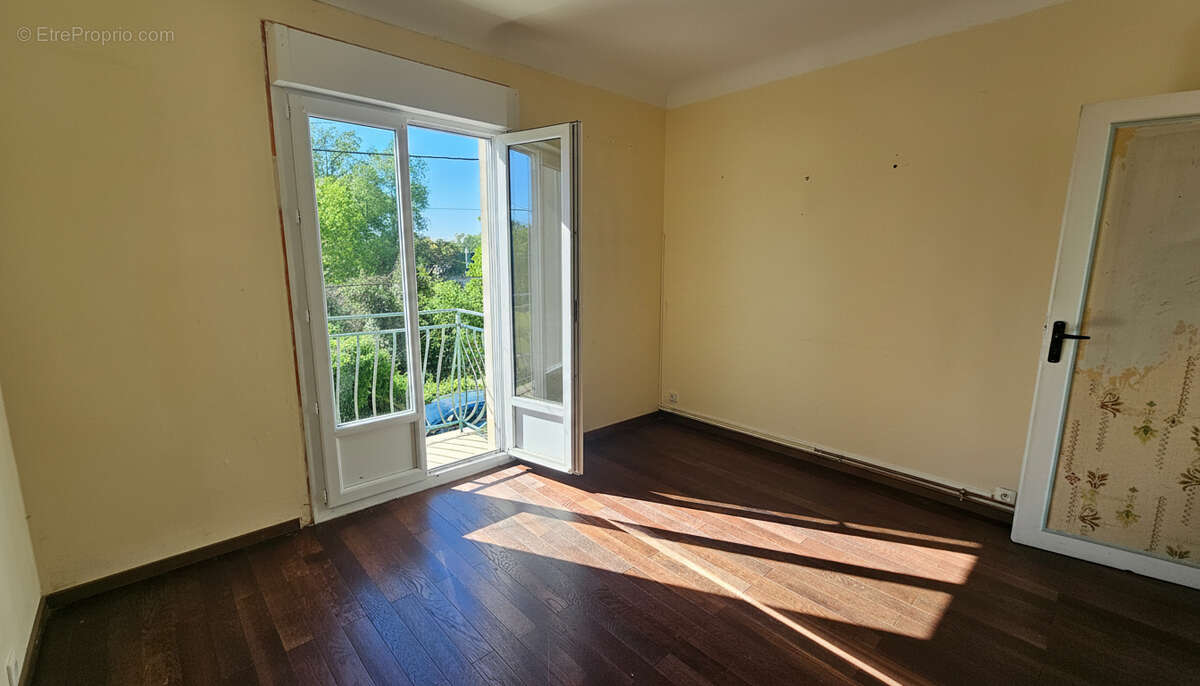 Maison à CINQ-MARS-LA-PILE