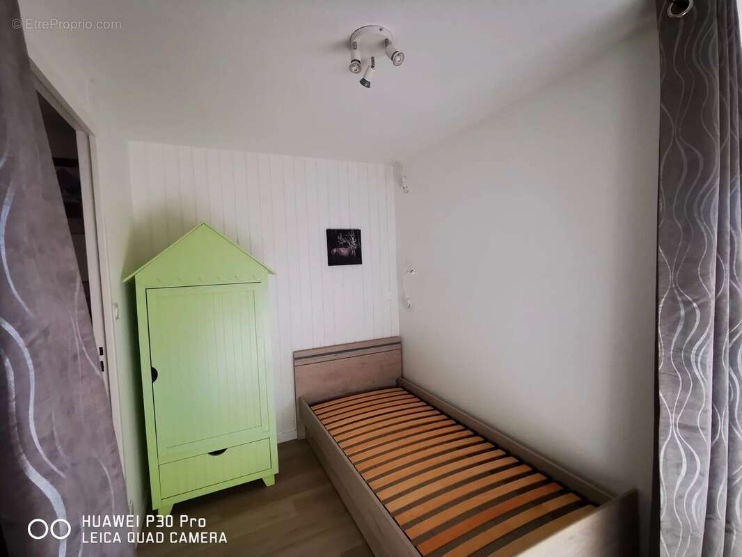 Appartement à COMPAINS