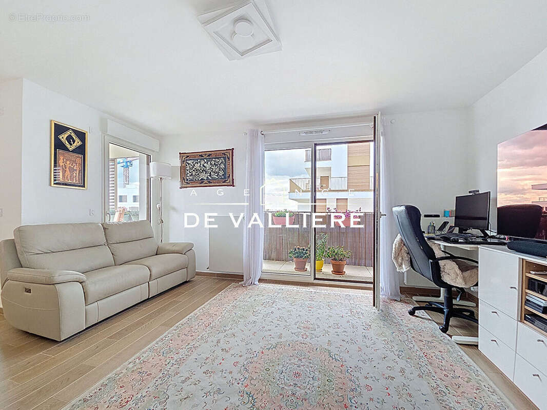 Appartement à RUEIL-MALMAISON