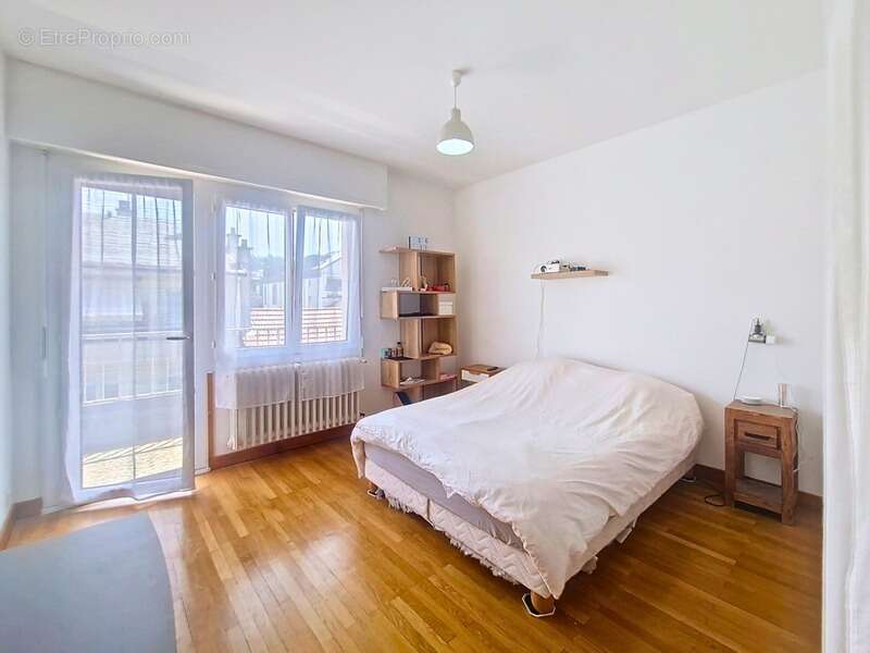 Appartement à AIX-LES-BAINS