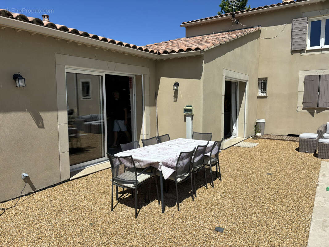Maison à MALAUCENE