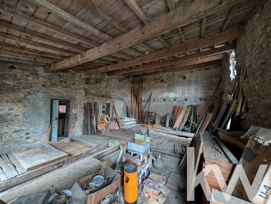 Maison 102 m² à Orsonnette  - photo 8