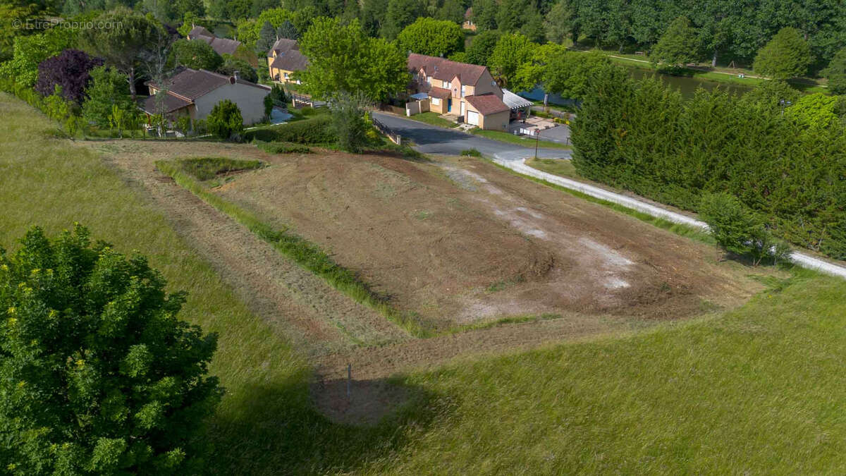 Terrain à PAYRIGNAC