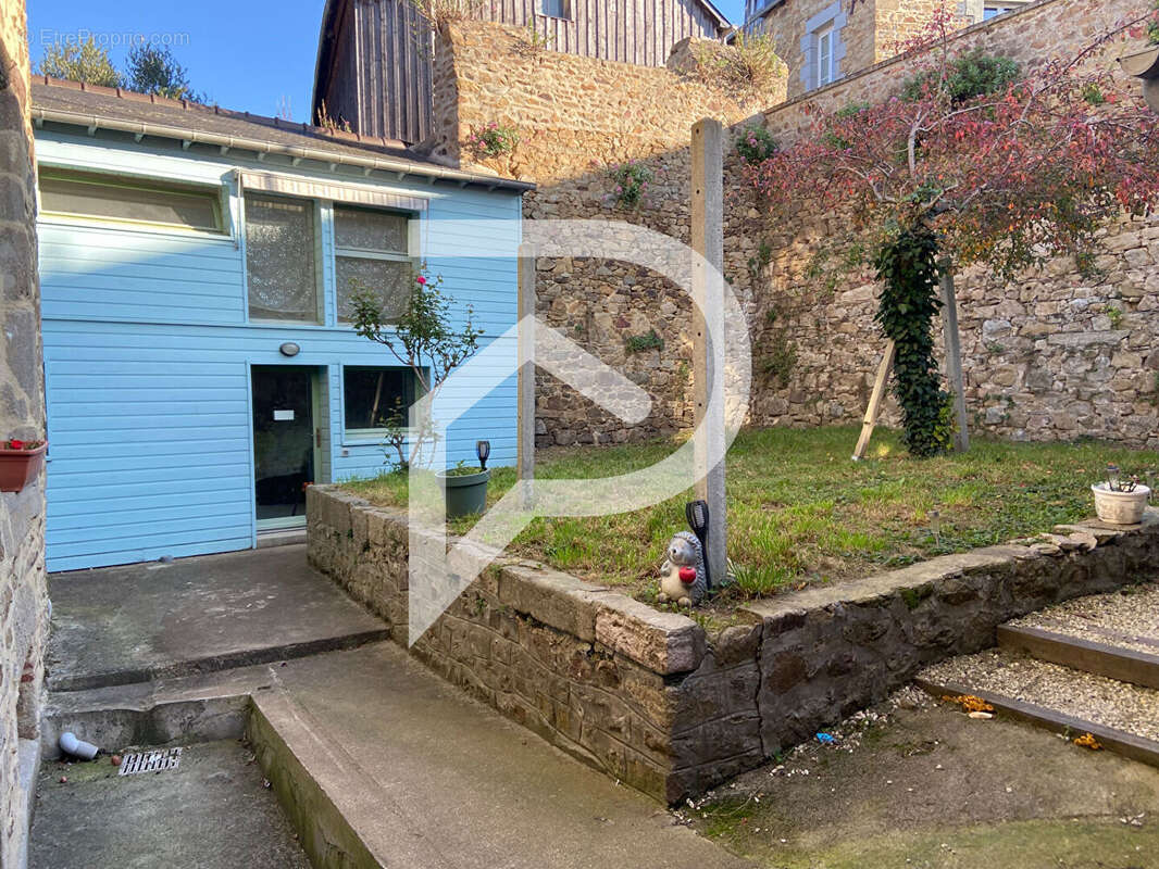 Appartement à LAMBALLE