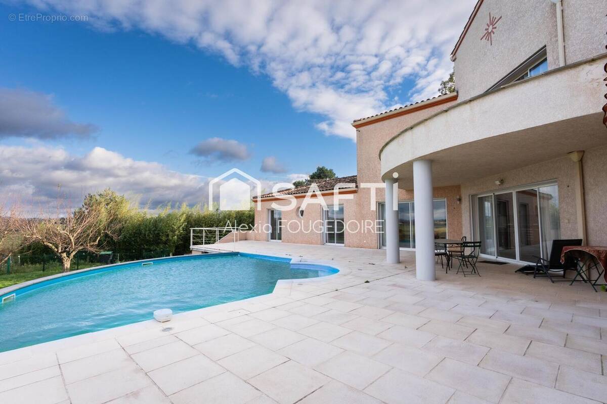 Photo 1 - Maison à SAUSSENAC