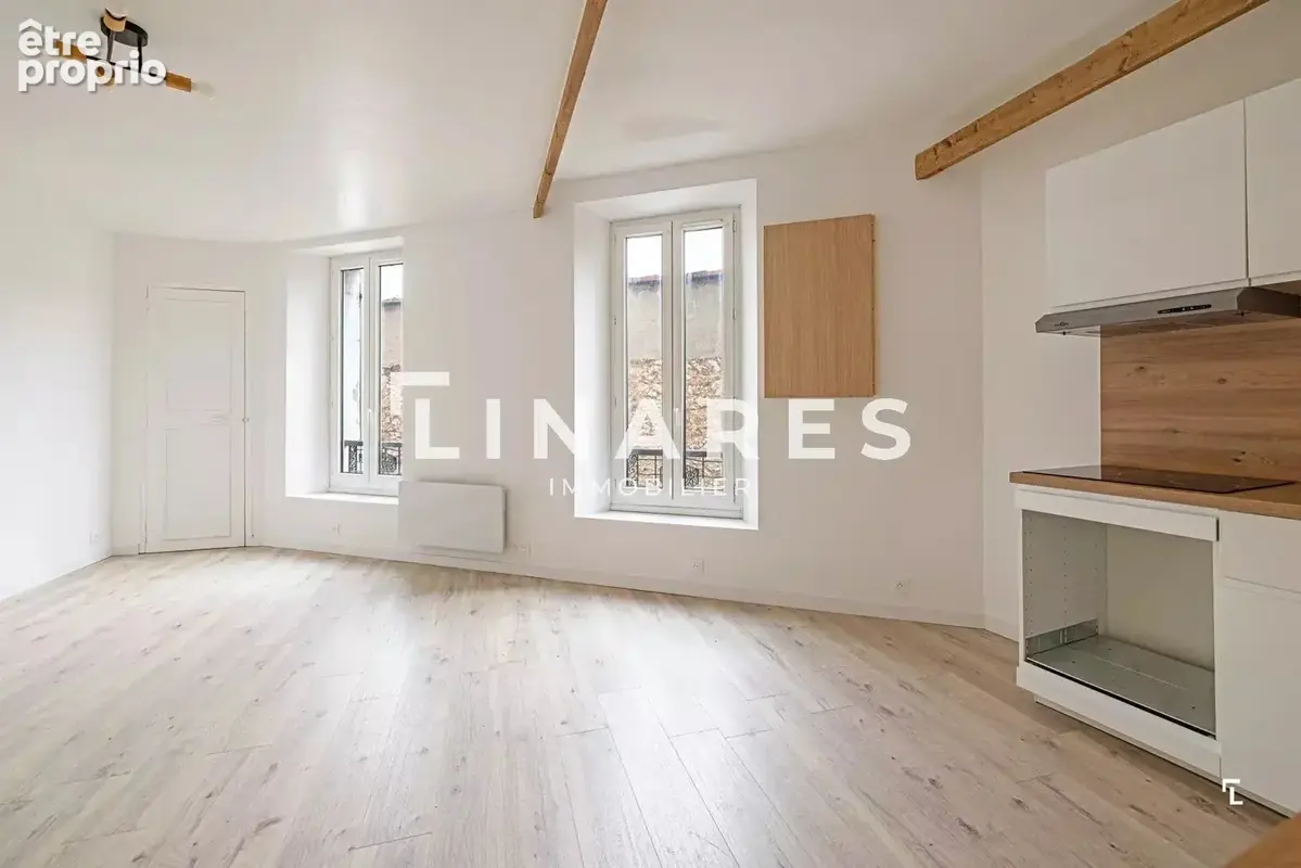 LE CENTRAL - Appartement T3 de 55 m2 - Cave - 13400 Aubagne Centre - photo 3